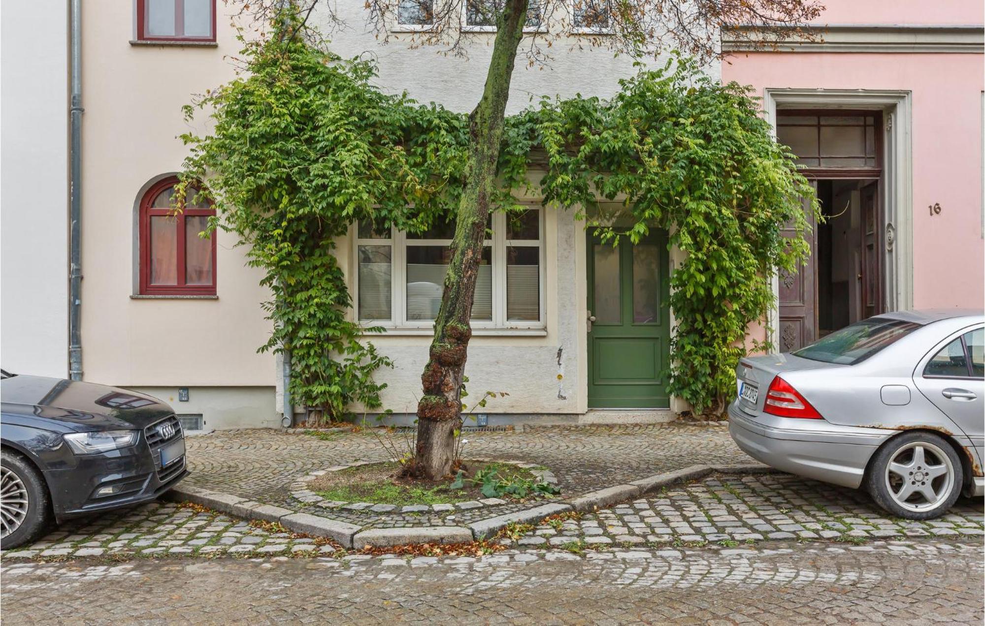 Pet Friendly Apartment In Naumburg With Kitchen Eksteriør bilde