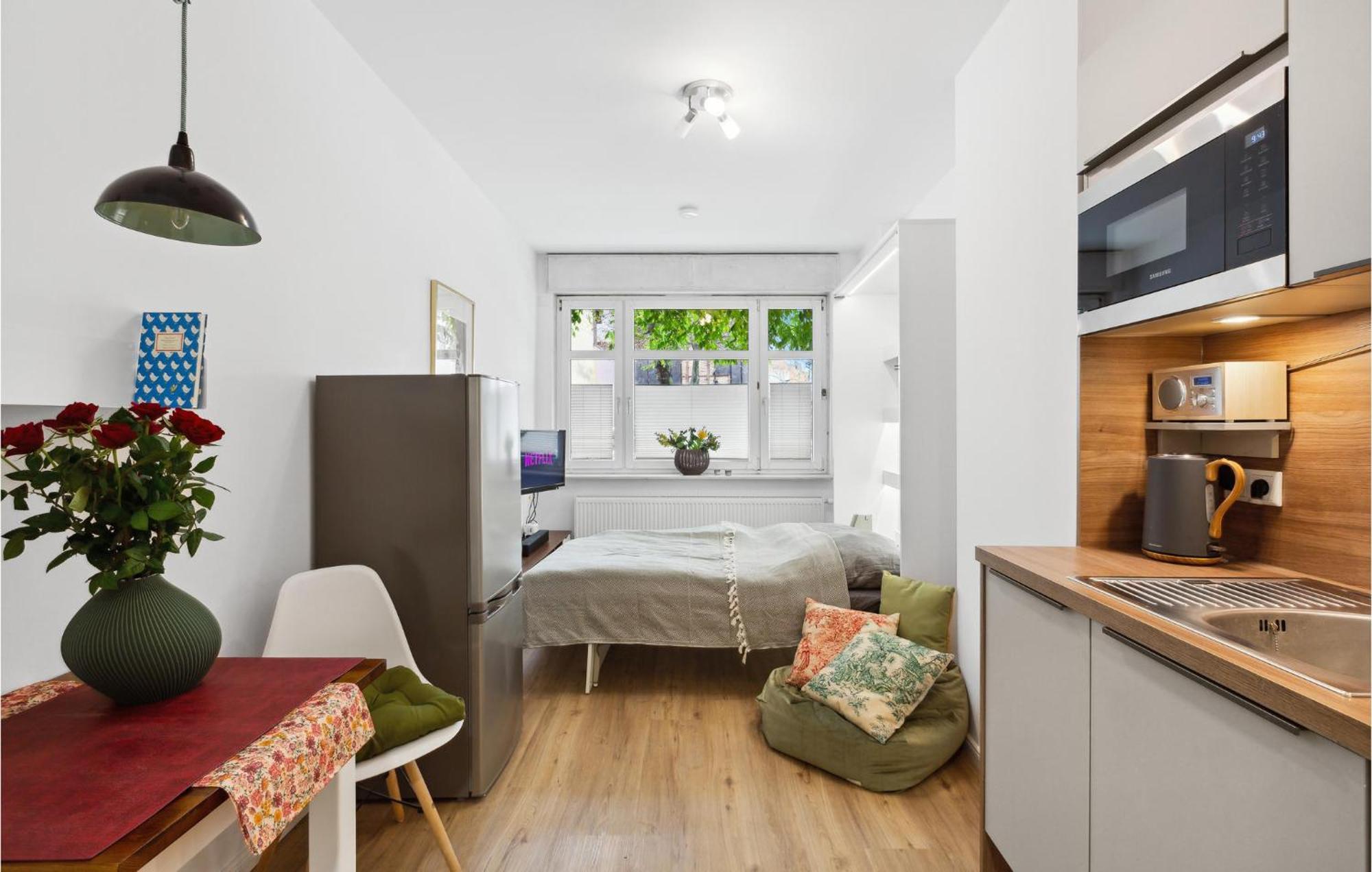 Pet Friendly Apartment In Naumburg With Kitchen Eksteriør bilde